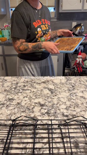 Christina Hagen on Instagram: "Snickerdoodle Christmas Cookie Cake (I’ll get the recipe video posted on my YT soon bc I love you guys 😘) #cookiecake #christmascake #asmr #bakingasmr #cakevideos"