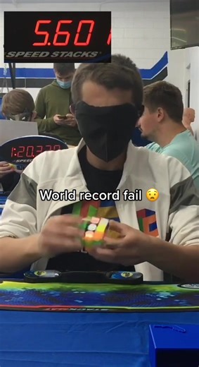 He was so close to the world record 🤯 (via diaz_zh) #worldrecord #record #rubikscube #rubik #speed