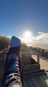 Looking for fresh sea air and nature‑rich views near Liverpool or the North West? 🌊 A visit to Formby Beach combines wide sandy shores with pinewoods and shifting dune habitats, perfect for walks, picnics and wildlife watching. 🐚 🎥 Credit: Frankieoutdoors_ 📍 VisitLiverpool.com | VisitEngland
