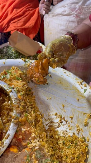 Spicy Jhal Muri with Holw Koyel #strrefoods #streetfood #food #streetfoodideas
