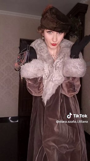 Sylwestrowa moda z lat 20 XX wieku ✨️💋 #newyear #dlaciebie #vintage #1920 #1920sfashion