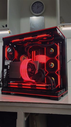 12 reactions | This beast packs the Ryzen 9 9950X3D and RTX 5090 —...