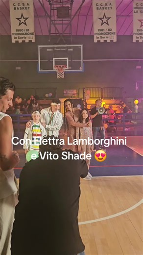 Sara con Elettra Lamborghini e Vito Shade sul set del Video musicale di Elettra : CANZONE DIRE.. FARE.. BACIARE 🩷