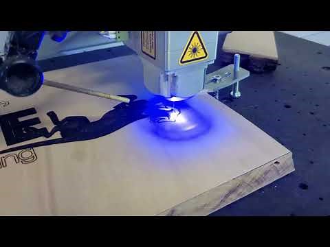 Anwendungen mit WinPC-NC: Lasergravur