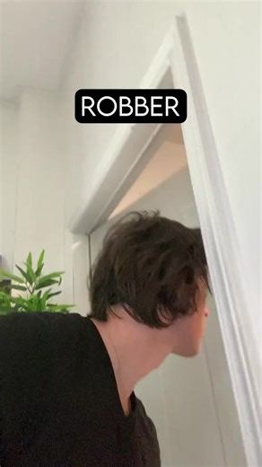 196K views · 9.1K reactions | Dogs vs robbers #dogbreeds #dogsoftiktok #dogs #dogvsrobbers #akita #dogbreeds #dogsoftiktok #dogbreedsoftiktok. #fypシ゚viral #fypシ゚ #fyp #fyppage #fypシ゚viralシ #usa #mexico #australia #uk #canada | Jonny | Facebook