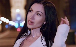 为艺术献身的女星——飒莎罗斯（Sasha Rose）