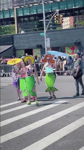 Mermaids at Mermaid Parade Coney Island 2025 #nyc
