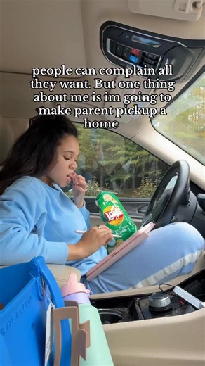 coloring and snackin | Macey Lianna