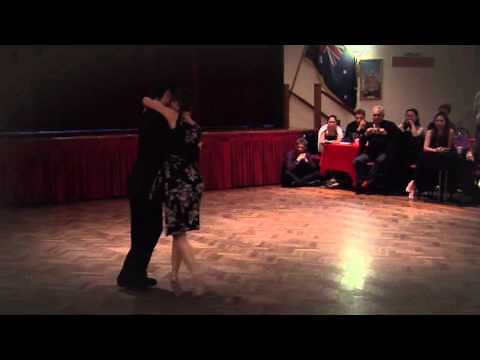 Javier Rodriguez y Andrea Missé - Sydney Tango Salon Festival 2011 - Welcome Milonga - Dance 2