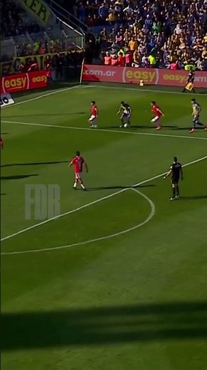 Increible golazo de Di Maria ante Independiente