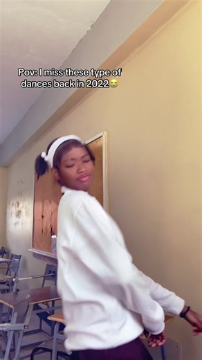 T😻. (@lippo_2cool)’s video of dances