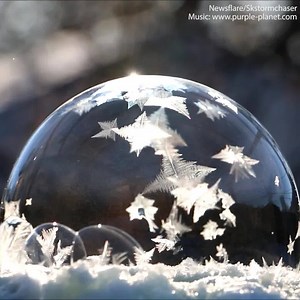 1.3M views · 263 reactions | This is what happens when you blow a bubble at -35 degrees Celsius  ❄️ | Daily Mail Video | Facebook