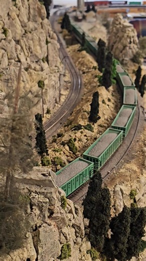 11K views · 444 reactions | Have you ever seen a ballast / empty rail combo on the same train ? #customtrains #custom #railway #hoscale #model #NS #maintenance #train #modelrailroad #mountains #trains #BNSF #UPRR #norfolksouthern #CSX #CPKC #railroad #Boeing #airbnb #travel #airplane #airport #aircraft | Custom-Trains | Facebook