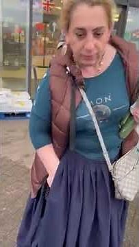 Gypsies caught stealing. Incident in the supermarket#gypsy#england#stealin