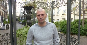 Akhenaton : "Je ne vis pas le rap de manière jeuniste" (INTERVIEW)