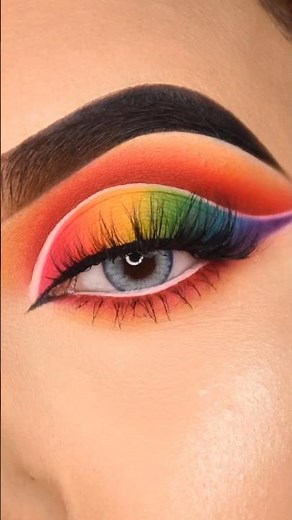 Colorful Eye Makeup Tutorial #makeup #makeuptutorial #eyemakeup #shorts #youtubeshorts