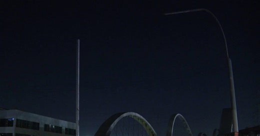 FOX 11 Exclusive: Copper wire thefts leave LA streets dark as police track growing trend