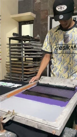 The Most Satisfying Part of Screen Printing 🤯