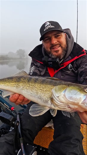 Mordelet Ludovic on Instagram: "Pêche du sandre en vertical avec le Graph Shadz de chez Zman. Extrait de ma dernière vidéo sur YouTube 🎥 Retrouvez le matériel que j'utilise sur le site culturepêche.com Code -10% 👉 funfishingtv Retrouvez mon kayak sur le site Pike board Code -5% 👉 FUN5 #peche #fishing #pecheauleurre #angler #pecheur #zander #zanderfishing #sandre #sandreverticale #verticalfishing #pecheenverticale"