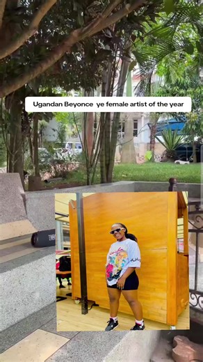 Winnie Wa Mummy Wins Female Artist of the Year Award