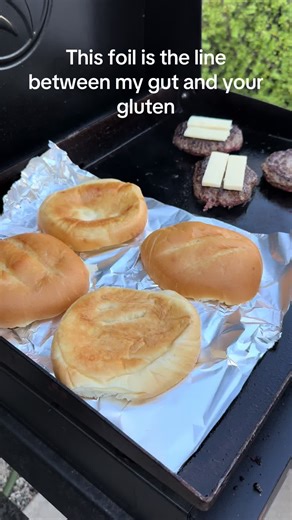 Gluten-Free BBQ Hosting Tips for Celiac Individuals
