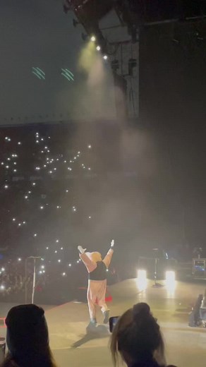 Green Day Concert in Buenos Aires | Craziest Show Ever 🎉