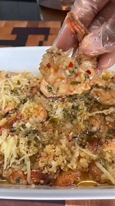 Oven-Baked Shrimp Scampi 🍤Juicy shrimp baked in a buttery garlic sauce with a crispy panko topping—easy, flavorful, and perfect for weeknight dinners or a special meal.Check the comments for the full recipe!#shrimp #shrimprecipes #shrimpscampi #seafood #easyrecipes #weeknightdinner #comfortfood #familydinner #dinnerideas | Cookingwithkiana
