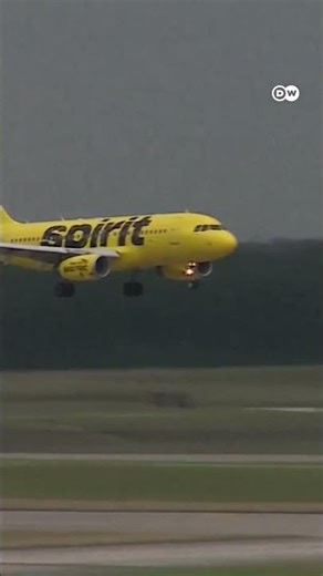 34-year-old American Airlines shuts down due to oil prices [US Spirit Airlines ceases operation]