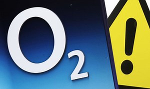 02 down: Customers across UK experience problems
