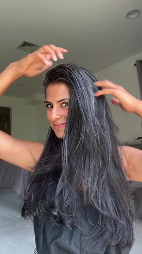 2.8M views · 13K reactions | One cup coconut oil - A handful of curry leaves- One tbsp Amla powder - One tbsp Fenugreek Seeds - One tbsp Black sesame seeds - A chunk of Aloe Vera: - Use the double boiling method and simmer it for an hour. Strain and you have the best hair oil for hair ready! #hairloss #hairgrowth #hair #hair #homeremedy | Kirtitewani | Facebook