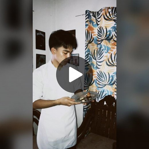 Plating a Chocolate Dessert with Stylish Presentation