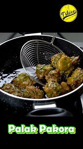 16K views · 101 reactions | Crispy palak pakora recipe | winter special palak pakora #pakorarecipe #eveningsnacks #recipes | T'stove - Cooking & Baking | Facebook