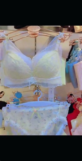 bra types for women, how to buy bra #underwear #shapewear #bra #cleavage #howto