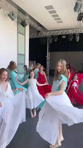 belarusmodels (@belarusmodels)’s videos with Ocean - Elsa & Emilie