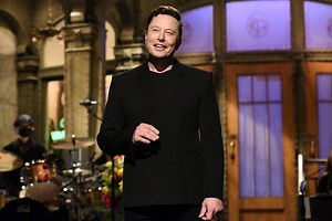 Chappelle says fury at Elon Musk hosting SNL shows ‘no one is woke enough’