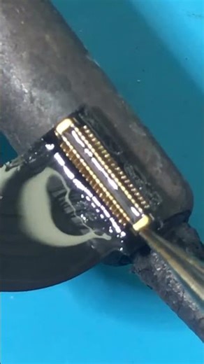 repleace connector charging iphone