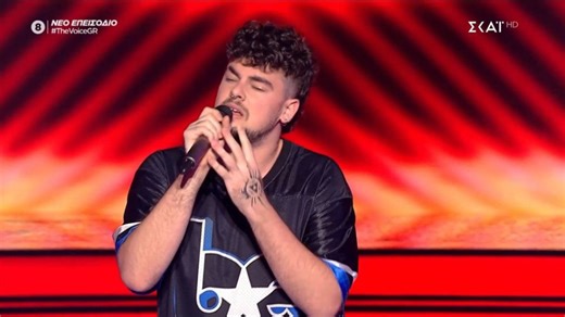 The Voice: Ο 21χρονος Σπύρος που στα 16 του έριξε άκυρο στην Παπαρίζου, επέστρεψε και της είπε «ναι»