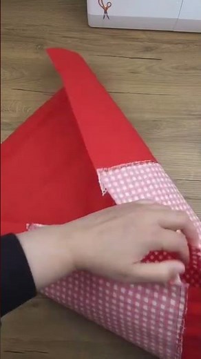 Sew a Cute Plastic Bag Holder – Easy DIY Storage for Your Home!