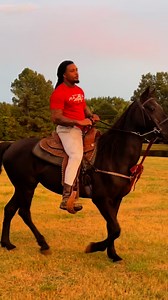 3.5K views · 2.9K reactions | Happy Friday #fyp #contentcreator #Countryman# influencer | Tre Davis | Facebook