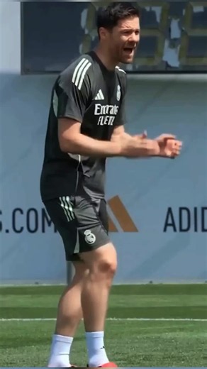 Szokujący powrót legendy? 🤯⚽ #fyp #piłkanożna #viral #realmadryt #polski
