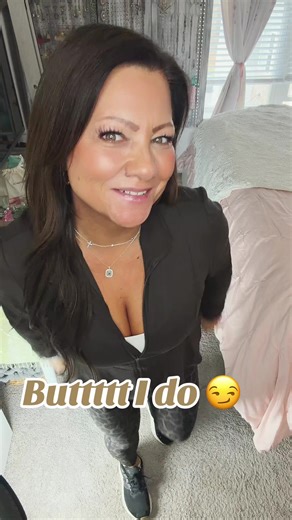 Selective hands, reckless smile. 😏 | hand movement trend