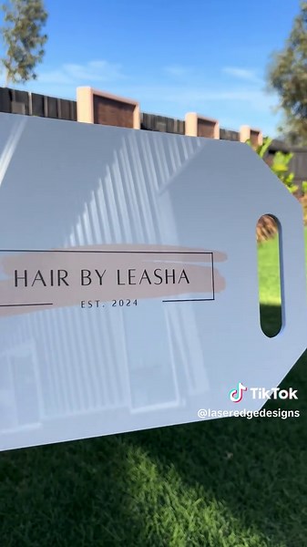 Essential Salon Mirrors for Every Hair Stylist