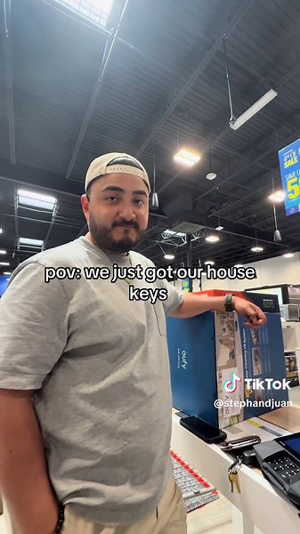 yeah we only got the essentials .. #homeowner #newhome #homedecor #realestate #marriedlife #errands #fypシ #shopping