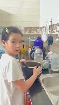 How to cook rice using rice cooker (Sarah)