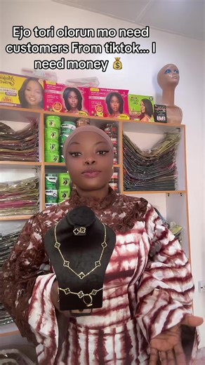 VCA jewelry set available in black and gold ✅🛍️ send us a dm 08143941360 to shop from us🤲🏾 #jewelrybusiness #viralvideo