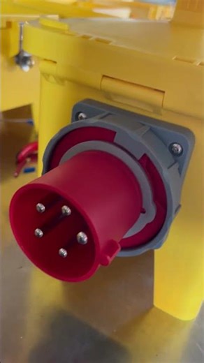 Portable Socket Box: Convenient and Practical, a Great Helper for Industrial Power Use!