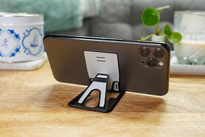 Nite Ize QuikStand Mobile Device Stand Review | Pack Hacker