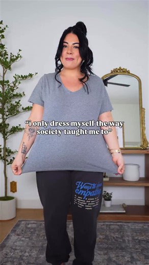 CAN YOU IMAGINE?! actually yes i can, i used to do it 🥹 but we’re here now fam!!! 👏🏼 type shop below and i’ll send you the outfit details!! xx | Torii Block