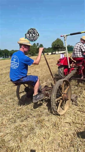 Porsche Diesel cut straw 🌾🎯