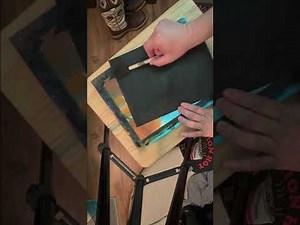 How to Apply Black Gesso to a Canvas